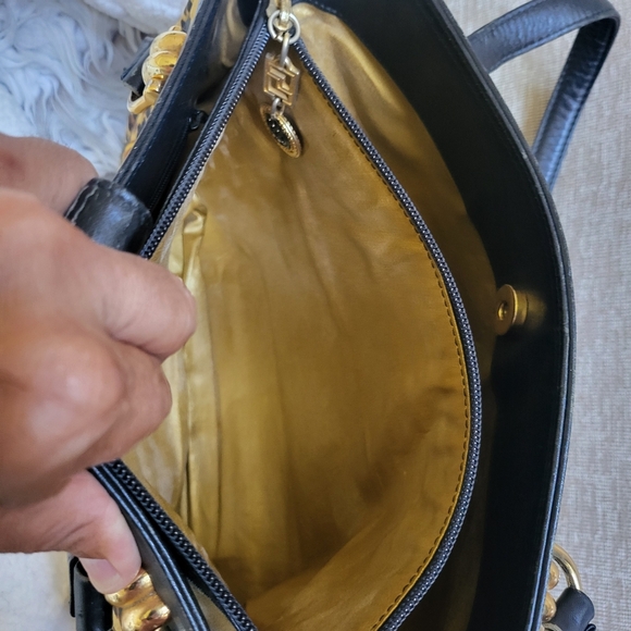 GIANNI VERSACE BAROQUE LEOPARD SHOULDER..Authentic.. - Picture 12 of 16